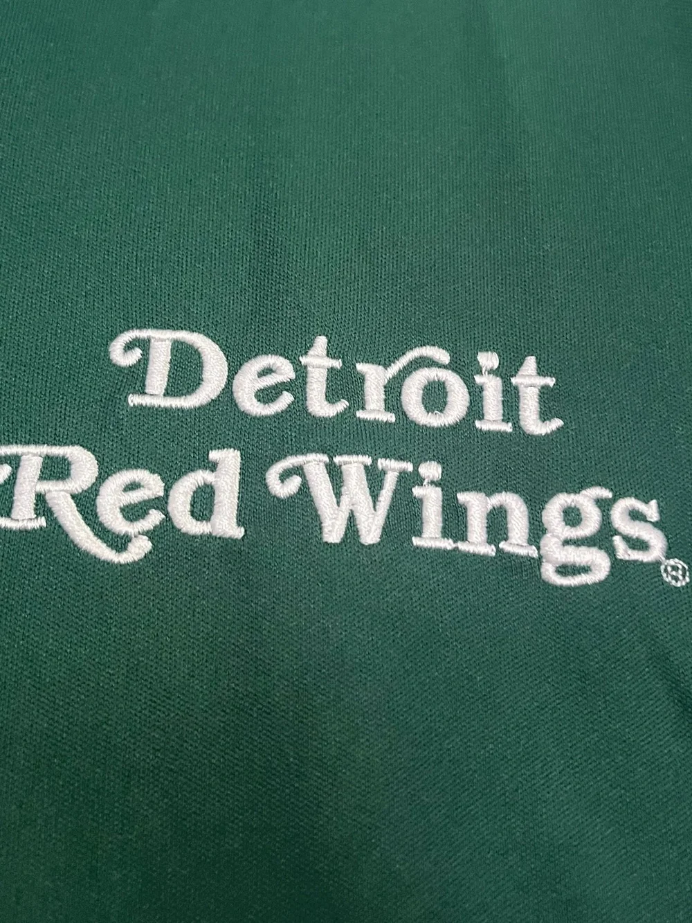 Detroit Red Wings Wayne State Green Quarter-Zip Pullover New in package unisex